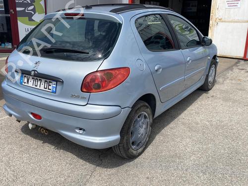 Left mirror PEUGEOT 206 Hatchback (2A/C) 1.4 HDi eco 70 | BP22112715C26 