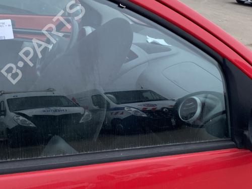Front right door window CITROËN C1 (PM_, PN_) 1.4 HDi | BP21097764C19