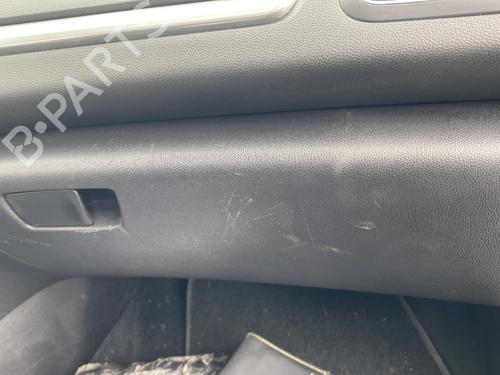Used Glove box Glove box RENAULT MEGANE IV Hatchback (B9A/M/N_) 1.5 dCi 110 (B9A3) (110 hp) 25438521 25438521