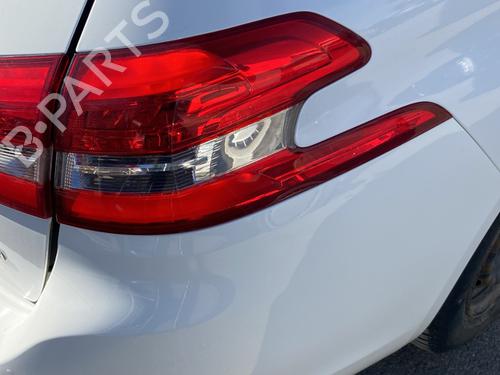 Right taillight PEUGEOT 308 SW II (LC_, LJ_, LR_, LX_, L4_) 1.6 BlueHDi 100 | BP24822868C35 