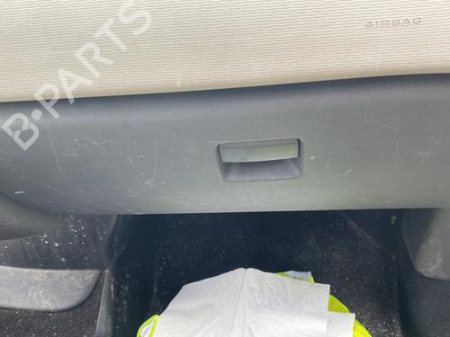 Guantera Guantera CITROËN C4 Picasso I MPV (UD_) [2006-2015] 33875093 33875093