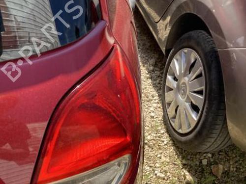 Used Right taillight RENAULT CLIO III (BR0/1, CR0/1) 1.5 dCi (75 hp) 22121020