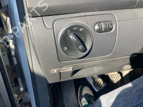 Headlight switch VW GOLF V (1K1) | BP33991948I24 - Image 3
