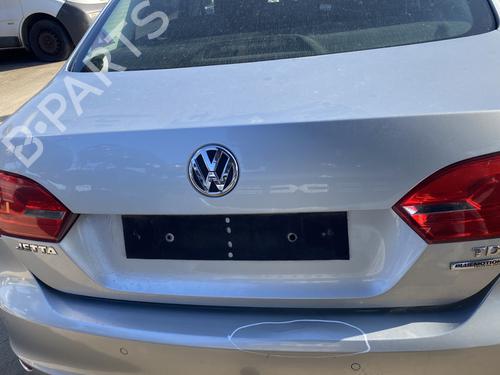 tailgate-vw-jetta-iv-162-163-av3-av2-2008-2009-2010-2011-2012-2013-2014-2015-2016-2017-2018-2019-32680756 main image