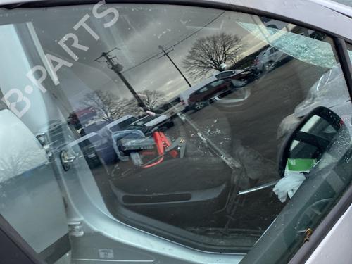 Used Front right door window PEUGEOT 308 I (4A_, 4C_) 1.6 HDi (109 hp) 32208010