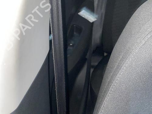 Used Front right seatbelt Front right seatbelt PEUGEOT 308 I (4A_, 4C_) 1.6 HDi (92 hp) 30860998 30860998