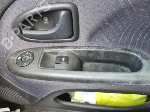 Used Right front window switch Right front window switch RENAULT CLIO II (BB_, CB_) 1.6 16V (BB01, BB0H, BB0T, BB14, BB1D, BB1R, BB2KL, BB3G... (107 hp) 27977166 27977166