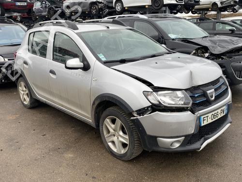 Middle console DACIA SANDERO II 1.5 dCi | BP32045281I22  - Image 11