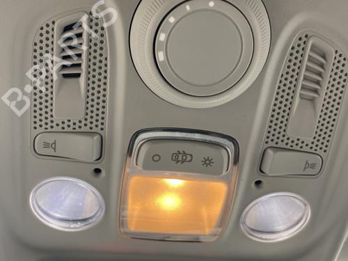 Interior roof light CITROËN C4 II (NC_) 1.6 HDi 115 | BP25484072I8