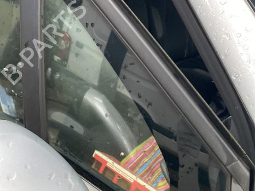 Front right quarter glass PEUGEOT 208 I (CA_, CC_) 1.2 VTI 82 | BP23785786C112 