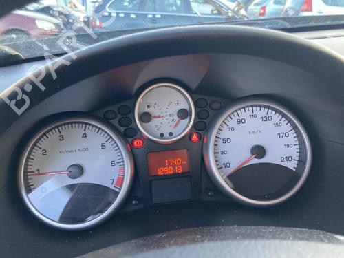 Used Instrument cluster PEUGEOT 206+ (2L_, 2M_) 1.1 (60 hp) 21825899