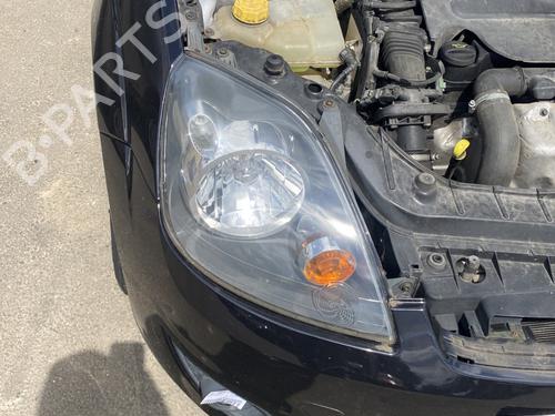 Used Right headlight FORD FIESTA V (JH_, JD_) 1.6 TDCi (90 hp) 27402946