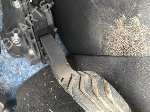 Pedal RENAULT CLIO V (B7_) 1.5 Blue dCi 85 (B7AG) | BP39086331I4 - Image 2