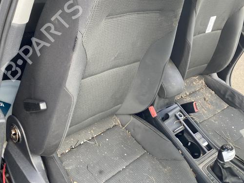 Used Right front seat Right front seat VW GOLF VII (5G1, BQ1, BE1, BE2) 2.0 TDI (150 hp) 25759608 25759608