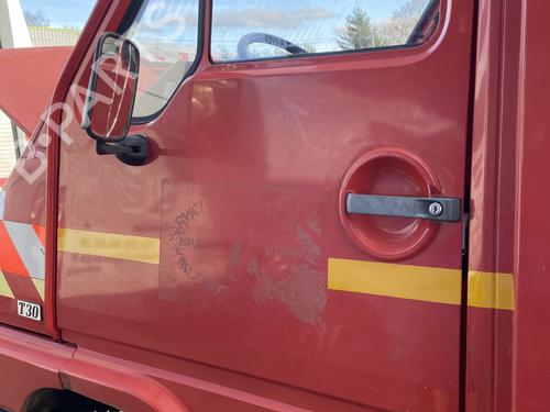 Left front door RENAULT MASTER I Van (T__) 28-35 2.0 | BP29971788C2