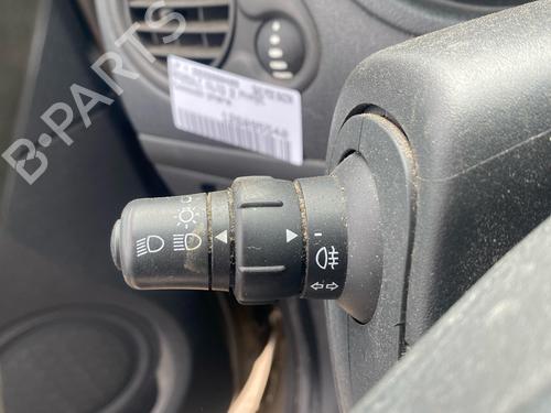 Switch RENAULT CLIO III Grandtour (KR0/1_) | BP35884884I30 - Image 2