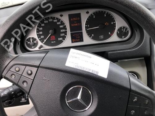 Used Steering wheel Steering wheel MERCEDES-BENZ B-CLASS Sports Tourer (W245) B 180 CDI (245.207) (109 hp) 19931878 19931878