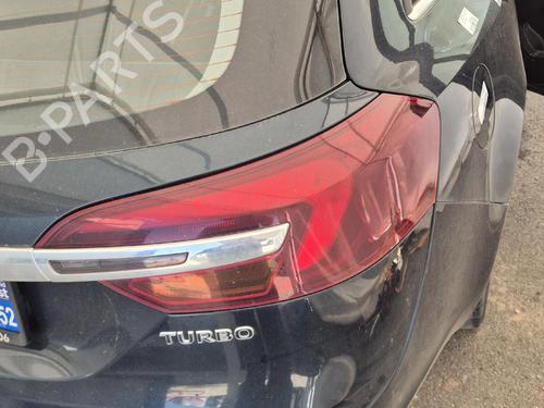 Used Right taillight Right taillight 37078505 37078505