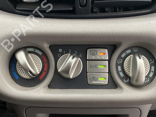 Used Climate control Climate control 31923515 31923515