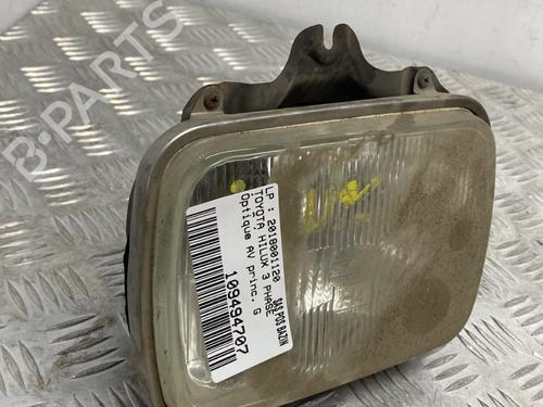 Lyskaster venstre TOYOTA HILUX VI Pickup (_N1_) 2.4 TD 4WD (LN165_, LN170_, LN190_, LN165, LN165H,... (90 hp) 27571412
