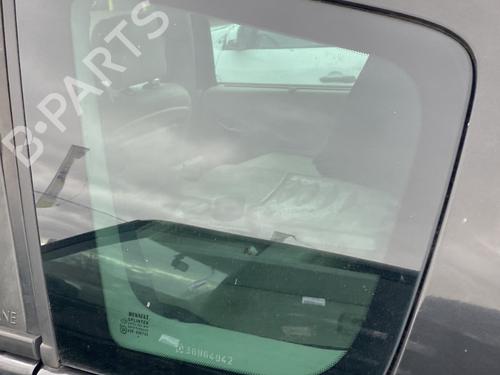 Panel rude bagtil venstre RENAULT GRAND SCÉNIC II (JM0/1_) 2.0 dCi (JM1K) | BP29913657C93