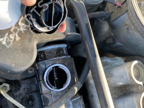 Used Cylinder head Cylinder head 34394512 34394512