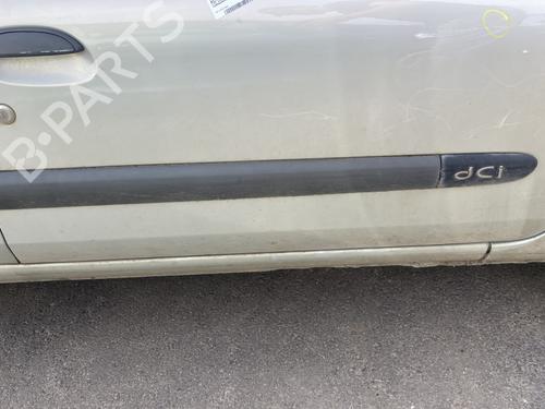 Used Door moulding trim RENAULT CLIO II (BB_, CB_) 1.5 dCi (B/CB07) (65 hp) 26930811