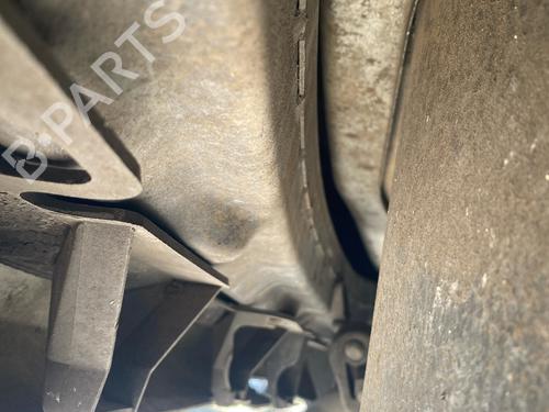 Used Rear bumper reinforcement Rear bumper reinforcement 37651541 37651541