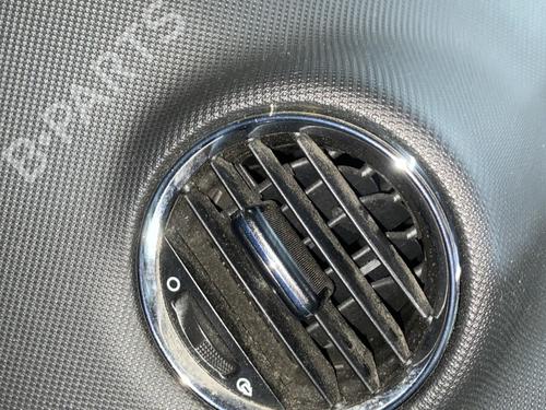 Used Air vent Air vent PEUGEOT 308 I (4A_, 4C_) 1.6 HDi (92 hp) 30861034 30861034