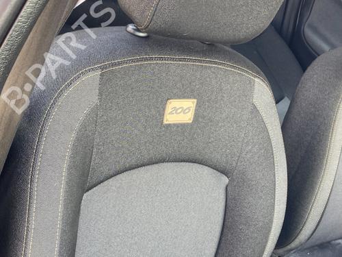Stol høyre foran PEUGEOT 206 Hatchback (2A/C) 1.4 HDi eco 70 | BP27159569C16 