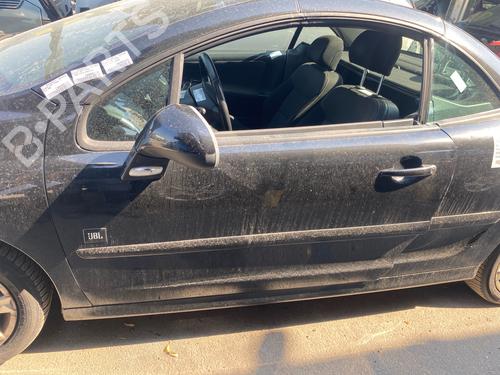 Used Left front door Left front door 37994198 37994198