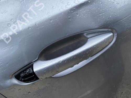 Used Front right exterior door handle PEUGEOT 308 II (LB_, LP_, LW_, LH_, L3_) 1.6 BlueHDi 120 (120 hp) 32347594