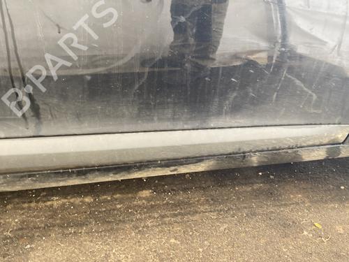 door-moulding-trim-renault-megane-iii-grandtour-kz01-2008-2009-2010-2011-2012-2013-2014-2015-2016-32170377 main image