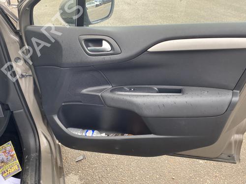 Front right panel CITROËN C4 II (NC_) 1.2 THP 130 (NCHNYM, NCHNYT) | BP28705597C59 - Image 2