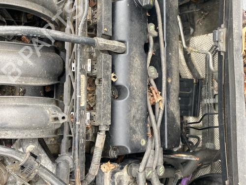 Used Cylinder head Cylinder head 36337308 36337308