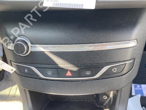 Used Radio PEUGEOT 308 SW II (LC_, LJ_, LR_, LX_, L4_) 1.6 BlueHDi 100 (99 hp) 24822825