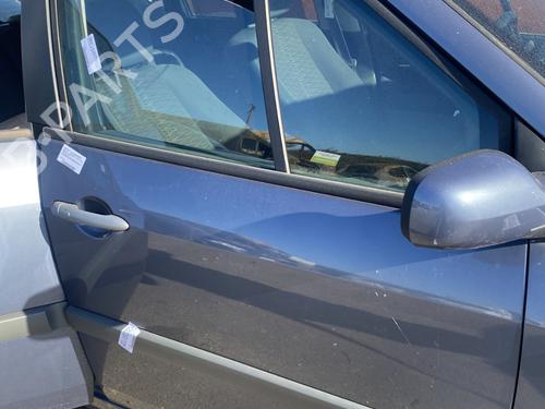 Right front door RENAULT SCÉNIC II (JM0/1_) 2.0 dCi (JM1K) | BP29012976C3 