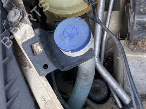 Used Windscreen washer tank CITROËN C4 I (LC_) 1.6 HDi (109 hp) 32990715