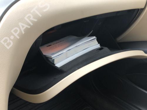 Used Glove box Glove box 22126952 22126952