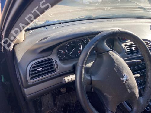 Used Dashboard Dashboard PEUGEOT 406 Coupe (8C) 2.0 16V (135 hp) 39942946 39942946