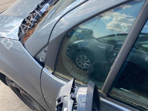 Vidro triangular frente esquerdo Vidro triangular frente esquerdo CITROËN C3 II (SC_) 1.4 HDi 70 (SC8HZC, SC8HR0, SC8HP4) (68 hp) 33991866 33991866