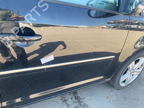 door-moulding-trim-vw-touran-1t3-2010-2011-2012-2013-2014-2015-2016-36816999 main image