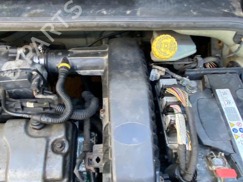 Used Air filter box Air filter box 34241216 34241216