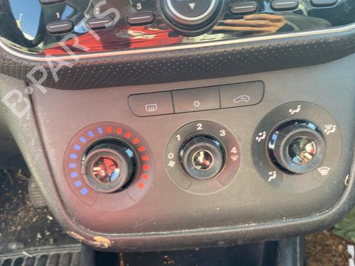Used Climate control FIAT PUNTO EVO (199_) 1.3 D Multijet (199AXC1A, 199BXC1A, 199AXT1A, 199BXT1A) (75 hp) 27982009