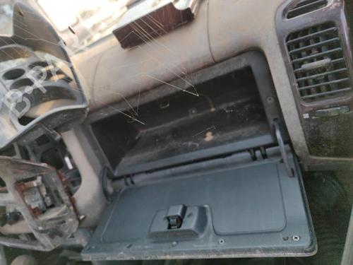 Hanskerom MITSUBISHI PAJERO III (V7_W, V6_W) [1999-2007]  22119015
