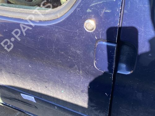 Used Front left exterior door handle CITROËN BERLINGO / BERLINGO FIRST MPV (MF_, GJK_, GFK_) 1.9 D (MFDJY) (68 hp) 24400386