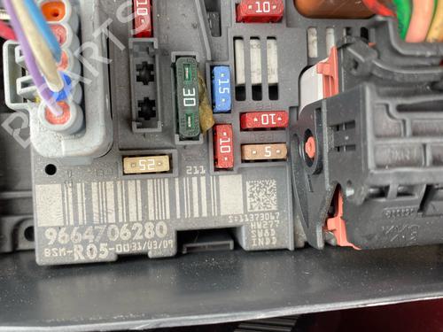Fuse box CITROËN C4 I (LC_) 1.6 HDi | BP34360637E1 - Image 3