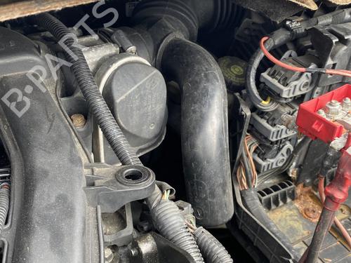 Used Air filter box RENAULT SCÉNIC II (JM0/1_) 1.6 (JM0C, JM0J, JM1B) (113 hp) 24660926