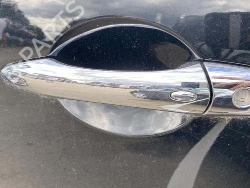 Used Front left exterior door handle INFINITI QX50 I 30d AWD (238 hp) 27617620