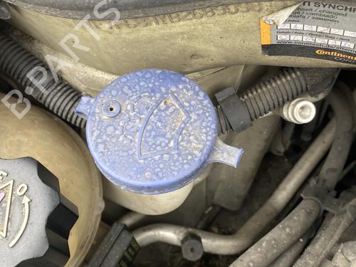 windscreen-washer-tank-citroen-c3-i-fc_-fn_-2002-2003-2004-2005-2006-2007-2008-2009-2010-2011-2012-2013-32439479 main image